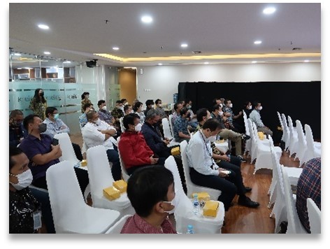 Dokumentasi Sesi Pemaparan Materi Produk dan Layanan IDXSTI